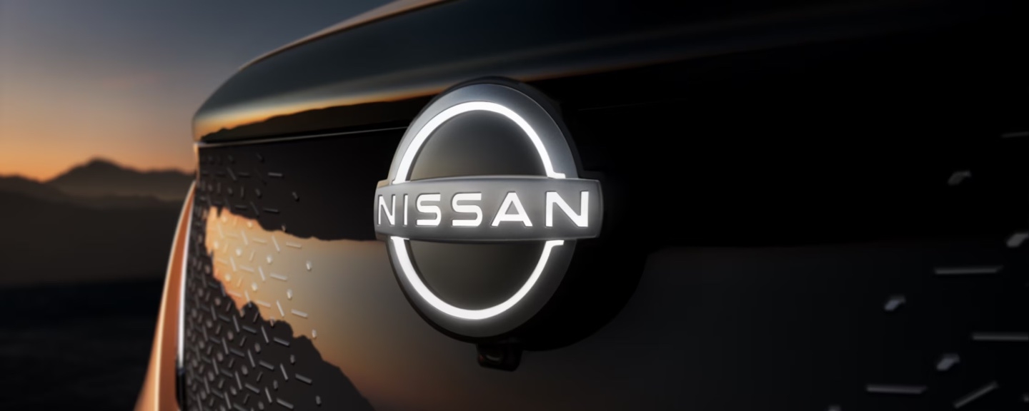 Insigne NISSAN du Nissan Ariya électrique 2024.